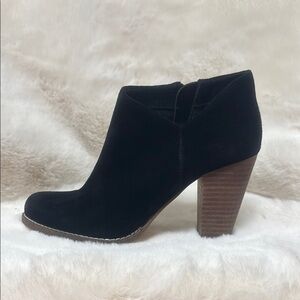 Splendid Black Ankle Booties with Chunky Heel
